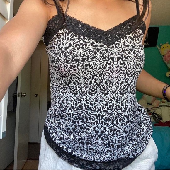 white house blacket market cami - Picture 2 of 4